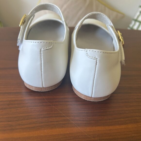 L'Amour Girls White Dress Shoes - Picture 5 of 6